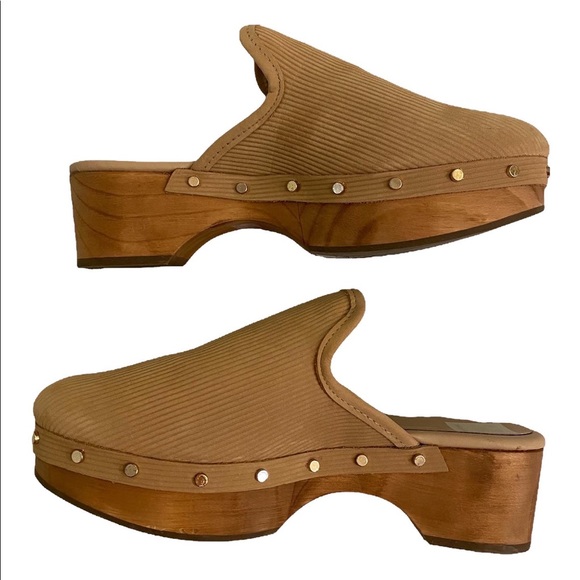 Dolce Vida Clogs - Picture 3 of 5